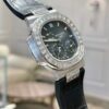 Patek Philippe Nautilus Men's Watch 5724G-001