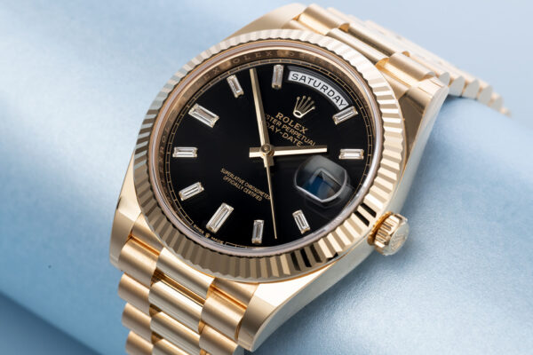 Rolex  Day-Date 40  Oyster, 40 mm, yellow gold M228238-0059