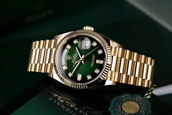 Rolex  Day-Date 36  Oyster, 36 mm, yellow gold  M128238-0069